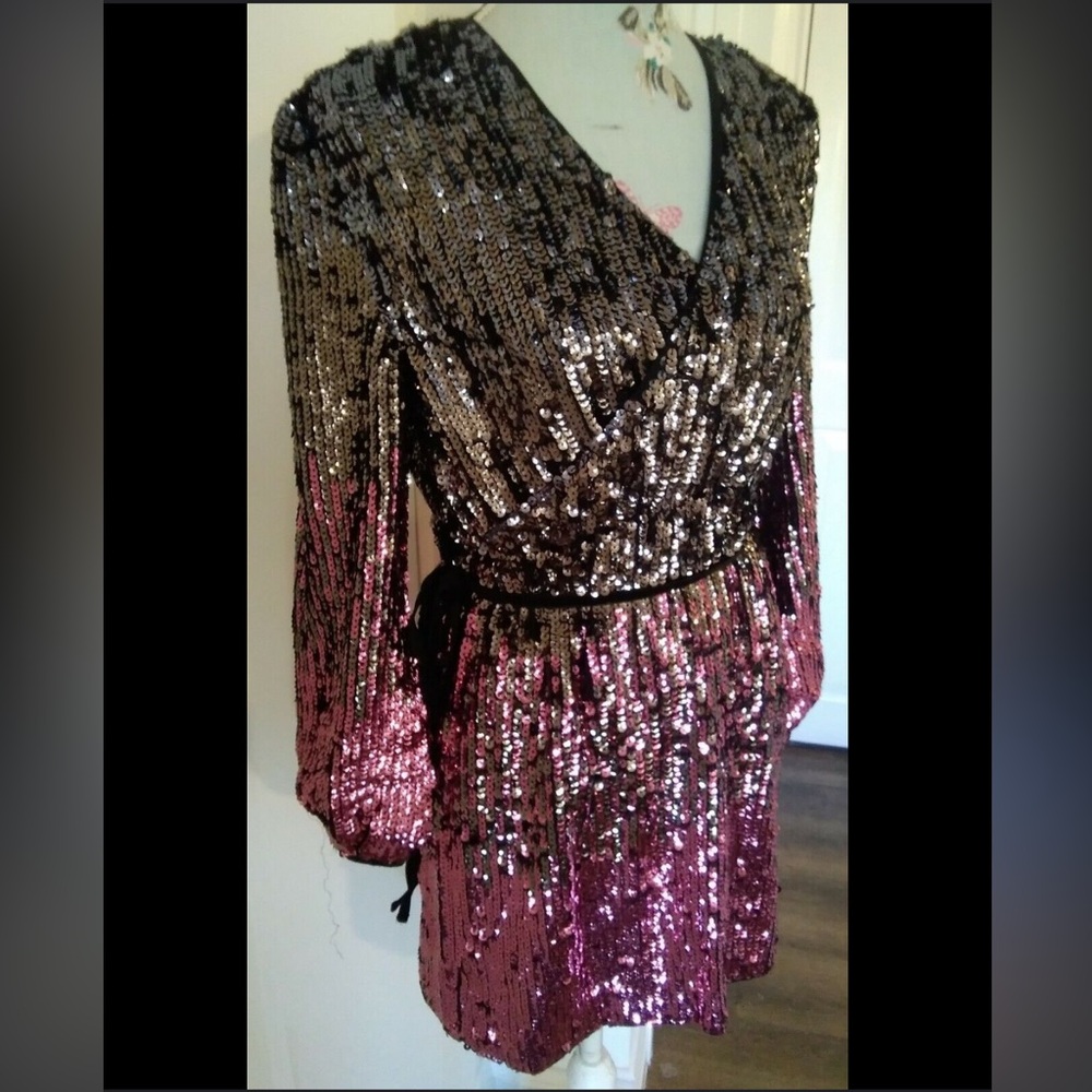 TOPSHOP sequin mini wrap dress in silver gold and pink 🪩🌟🩷